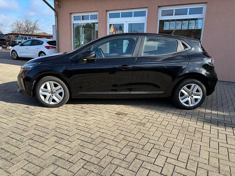 Gebraucht Renault Clio V Evolution 91 PS (66 kW) 2024 Schwarz Limousine