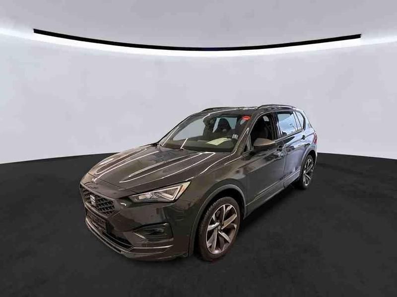 Grau Gebraucht 2022 Seat Tarraco FR-Line SUV | 36.490 € (Fairer Preis) - Bild 1/3