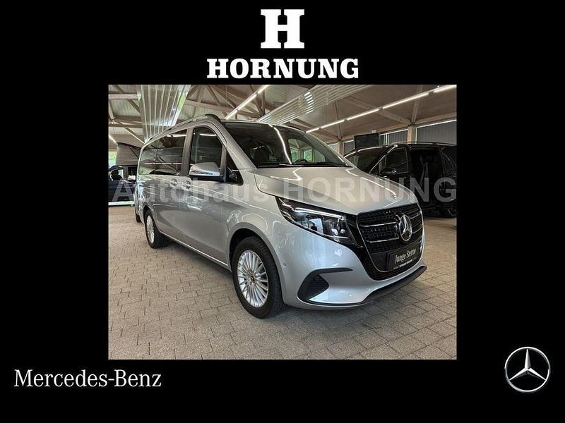 Silber Gebraucht 2025 Mercedes V220 Style Van / Kleinbus | 66.666 € - Bild 1/3