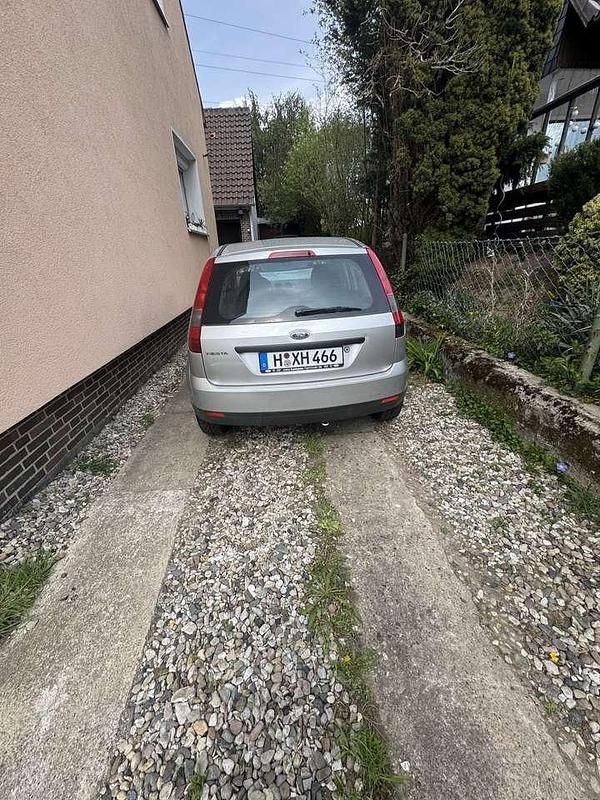 Gebraucht Ford Fiesta Viva 80 PS (58 kW) 2004 Kleinwagen