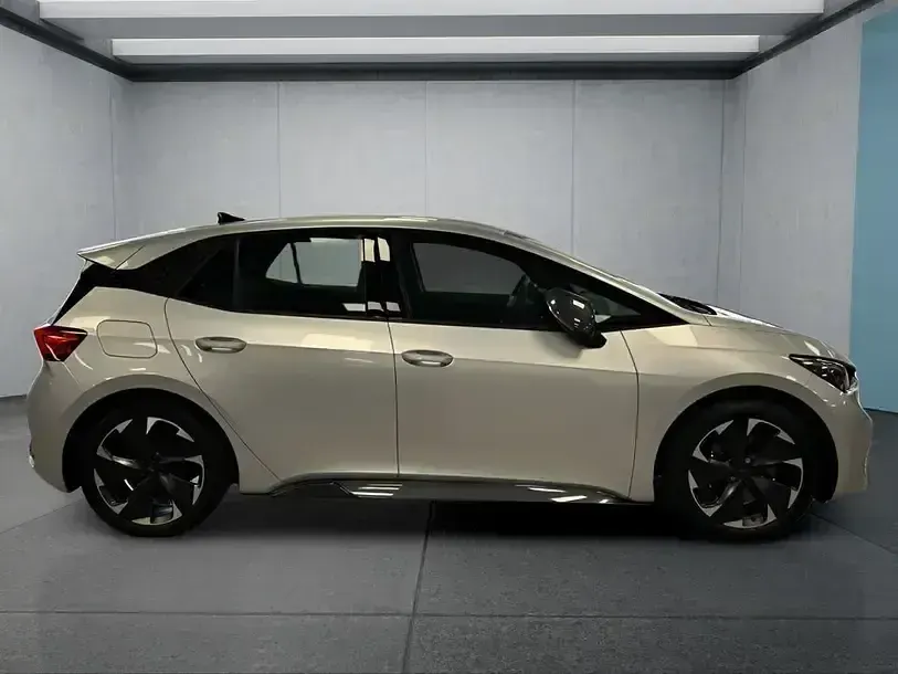 Second-hand Cupra Born 169 kW (231 CP) 2023 Argintiu Hatchback