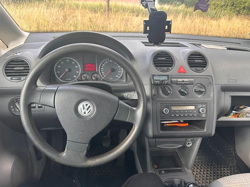 Silber Gebraucht 2007 VW Caddy Van / Kleinbus | 2.000 € (Superpreis) - Bild 1/4
