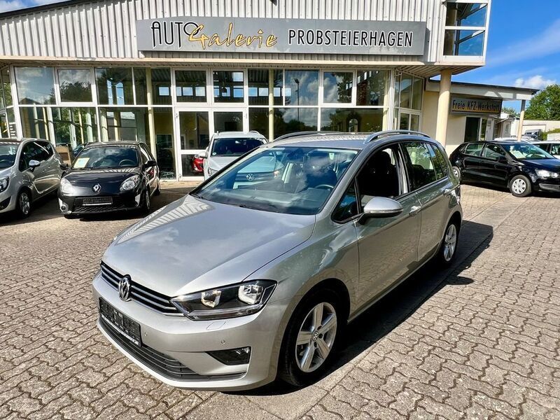 Silber Gebraucht 2014 VW Golf Sportsvan Comfortline Van / Kleinbus | 15.390 € (Fairer Preis) - Bild 1/4