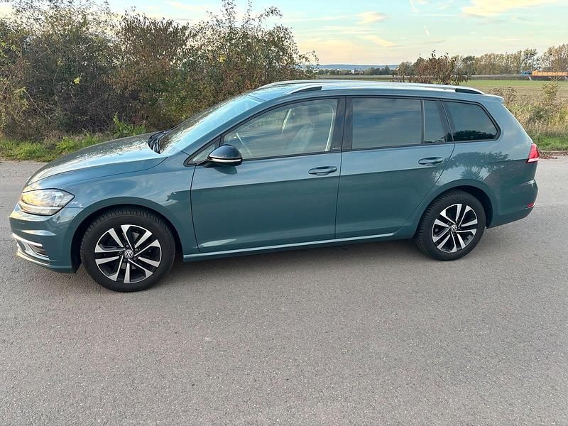 Andere farben Gebraucht 2019 VW Golf VII IQ Drive Kombi | 14.999 € (Fairer Preis) - Bild 1/4