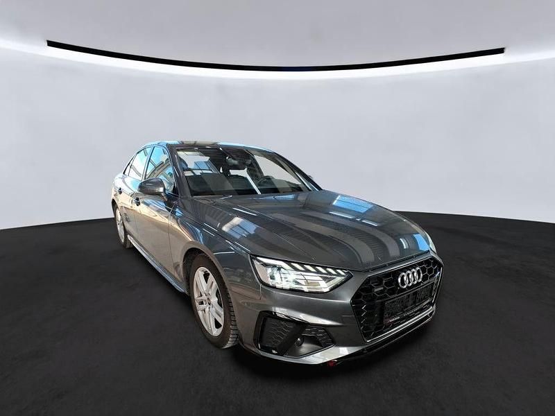 Gebraucht Audi A4 S-Line 204 PS (150 kW) 2023 Grau Limousine