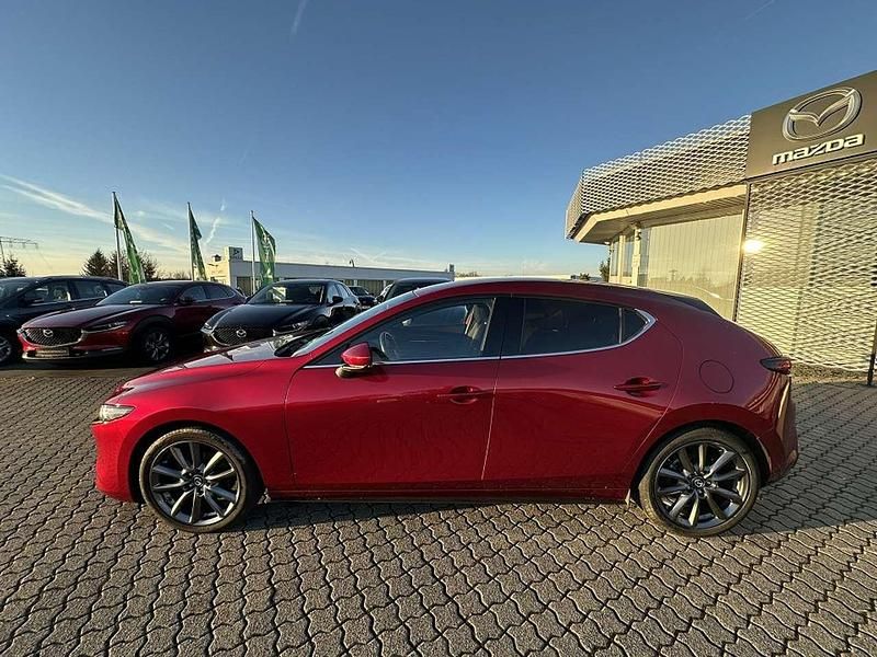 Gebraucht Mazda 3 Selection 122 PS (89 kW) 2020 Soul red crystal Limousine