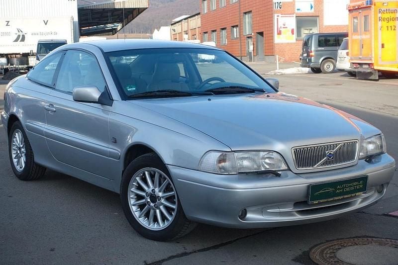 Gebraucht Volvo C70 193 PS (141 kW) 1999 Silber Coupé