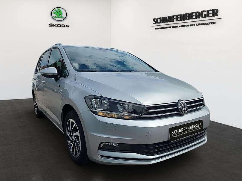 Gebraucht VW Touran 116 PS (85 kW) 2019 Silber Van / Kleinbus