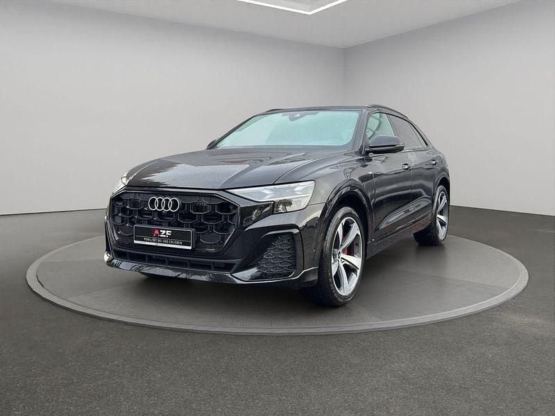 Schwarz Neu 2025 Audi Q8 Ambiente SUV | 90.990 € (Superpreis) - Bild 1/4