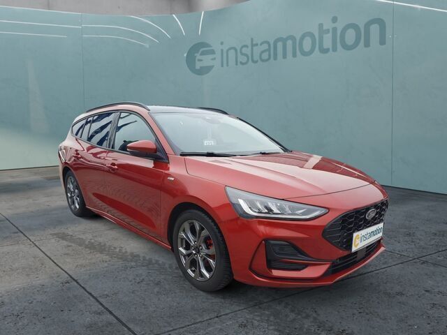 Rot Gebraucht 2023 Ford Focus ST-Line X Kombi | 23.980 € (Etwas zu teuer) - Bild 1/2