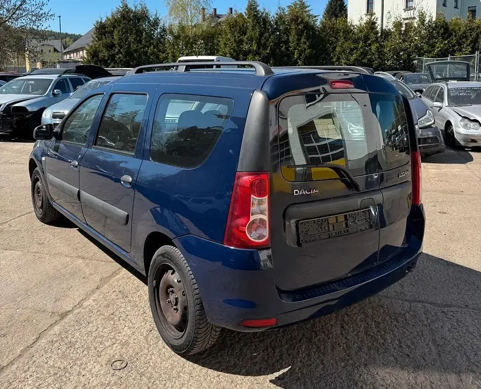 Gebraucht Dacia Logan MCV 84 PS (61 kW) 2012 Blau Van / Kleinbus