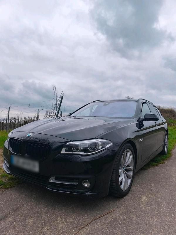 Gebraucht BMW 520 190 PS (139 kW) 2017 Schwarz Kombi