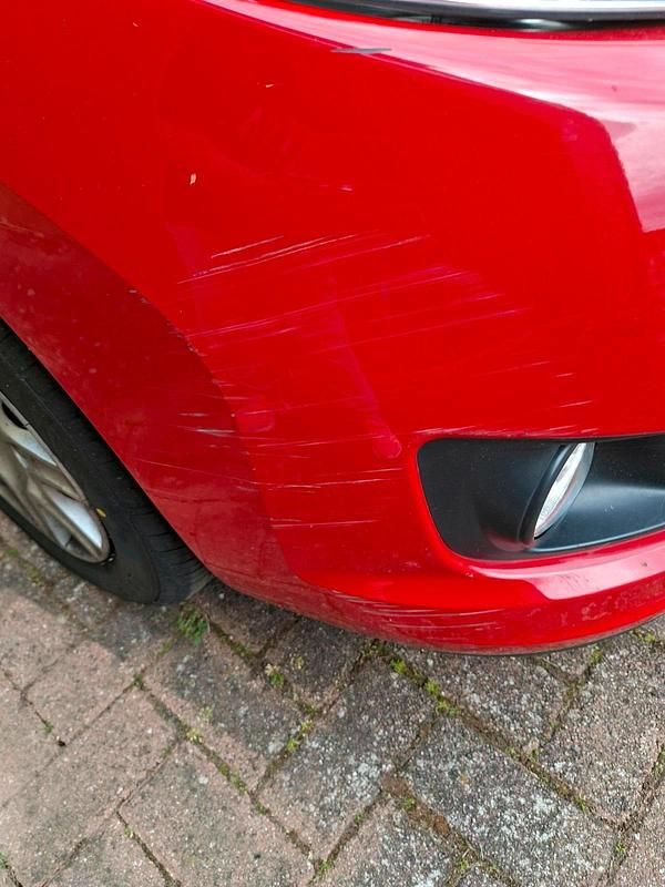 Gebraucht Peugeot 207 Filou 73 PS (53 kW) 2009 Rot Kombi