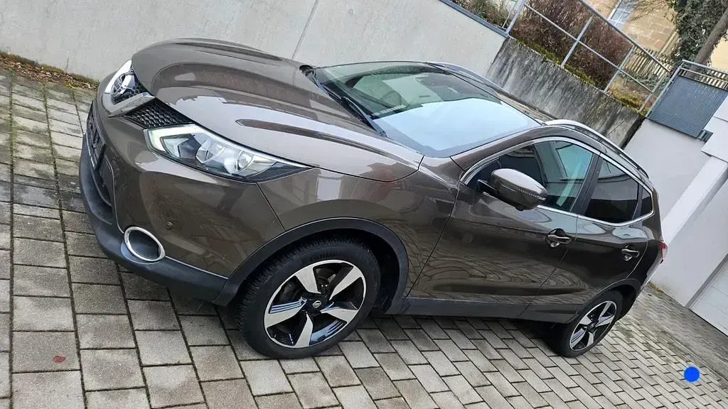 Gebraucht Nissan Qashqai N-Vision 116 PS (85 kW) 2017 Braun SUV