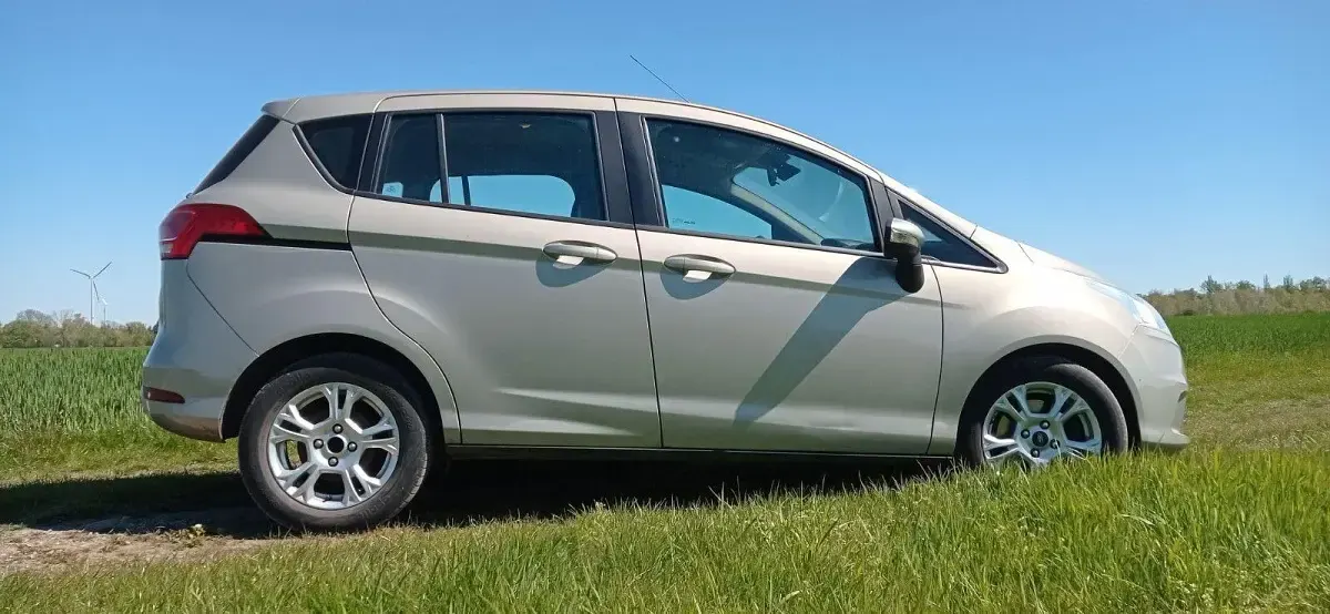 Brugt Ford B-MAX SYNC Edition 101 HK (74 kW) 2014 Grå MPV