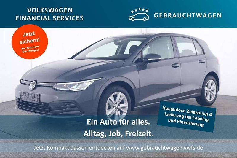 Delfingrau metallic Gebraucht 2022 VW Golf VIII Life Limousine | 18.350 € (Superpreis) - Bild 1/4
