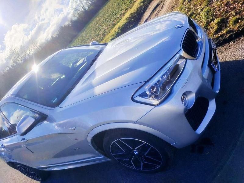 Gebraucht BMW X4 Comfort Edition 190 PS (139 kW) 2016 Silber SUV