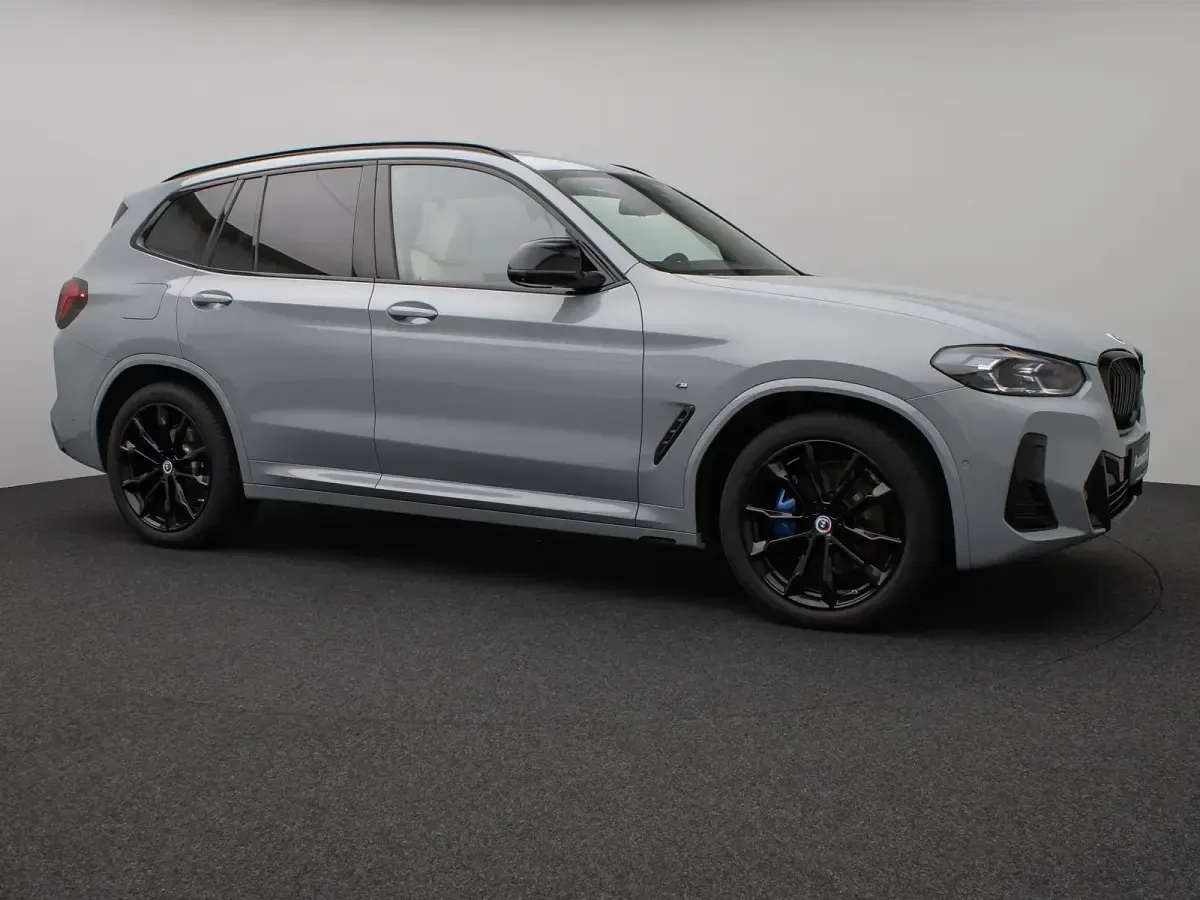 Używany BMW X3 Performance 340 KM (250 kW) 2023 Beżowy SUV