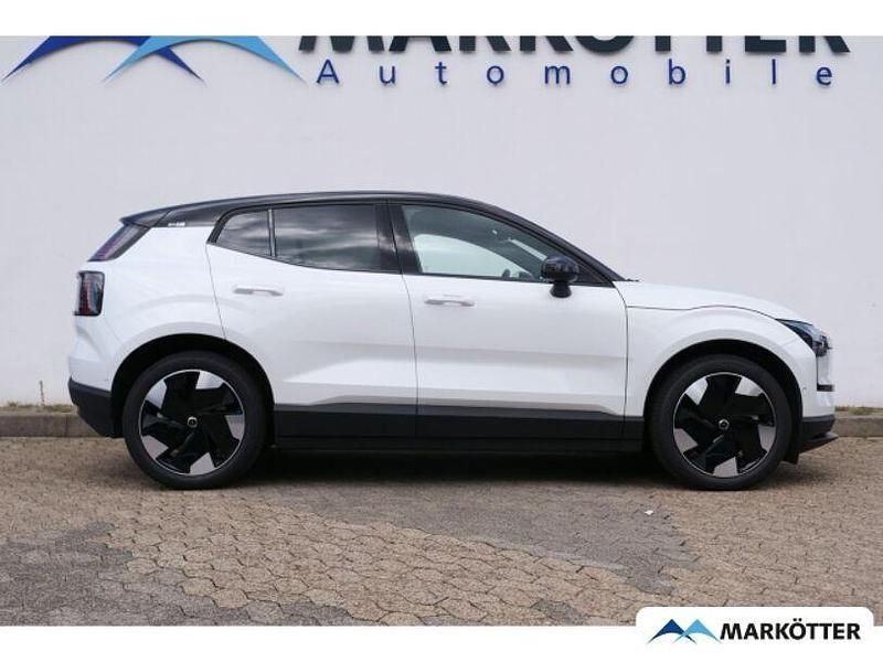 Weiss Gebraucht 2024 Volvo EX30 Performance SUV | 36.990 € (Fairer Preis) - Bild 1/4