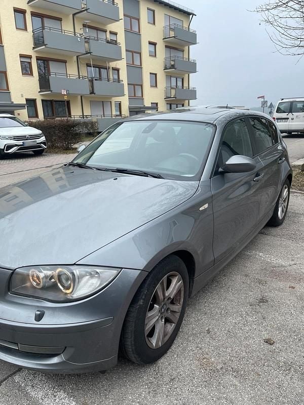 Gebraucht BMW 118 143 PS (105 kW) 2008 Grau Kleinwagen