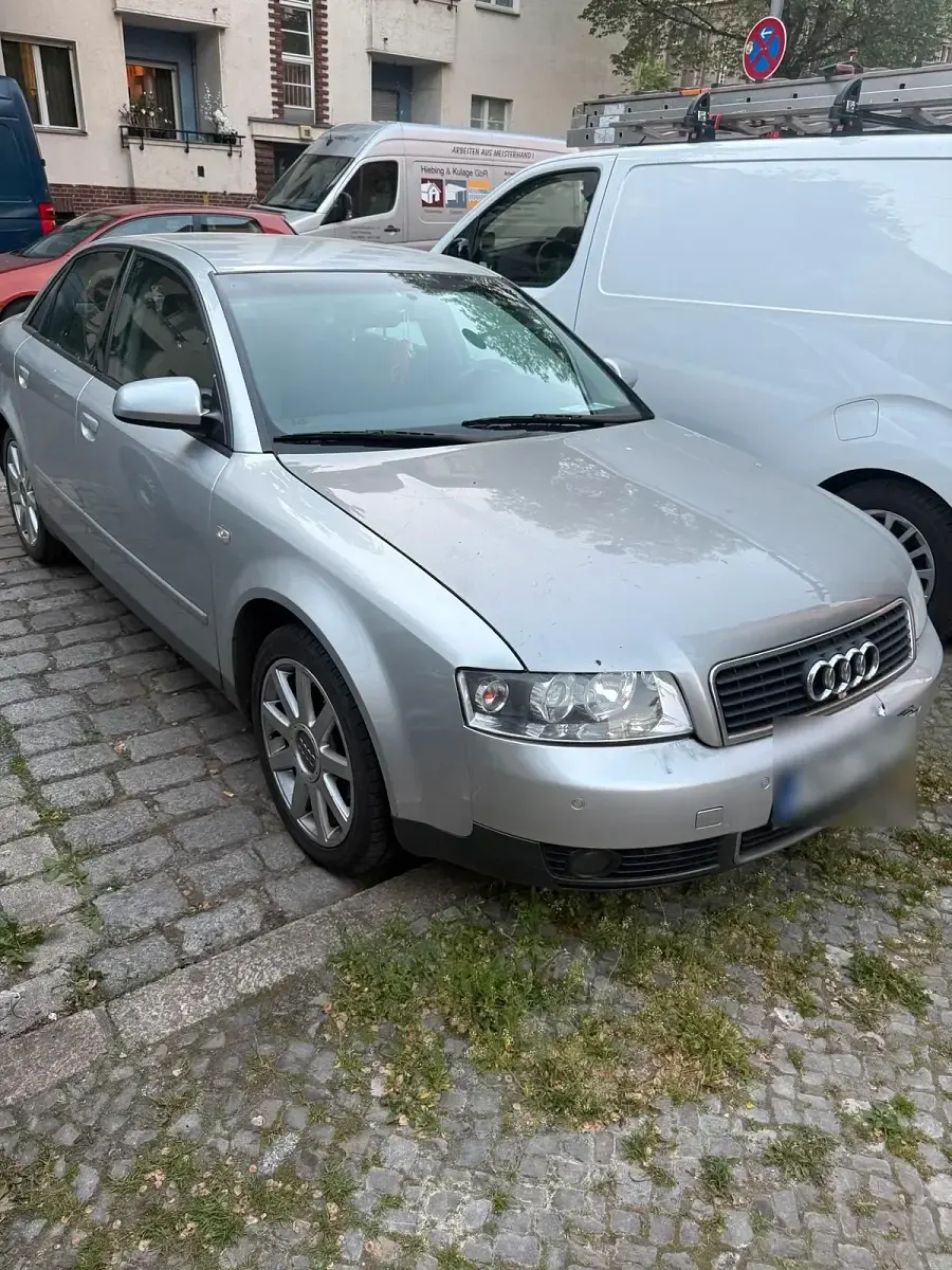 Gebraucht Audi A4 140 PS (102 kW) 2001 Schwarz Kombi