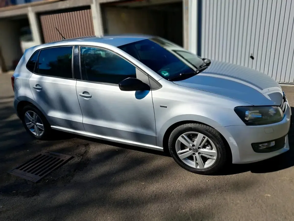 Usata VW Polo 70 CV (51 kW) 2012 Argento Utilitaria