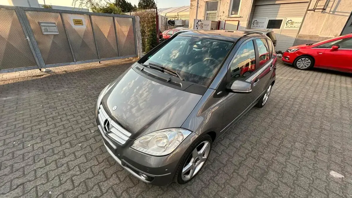 Gebraucht Mercedes A150 95 PS (69 kW) 2008 Grau Kleinwagen