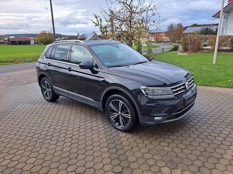 Gebraucht VW Tiguan Highline 239 PS (175 kW) 2019 Deep black perleffekt SUV