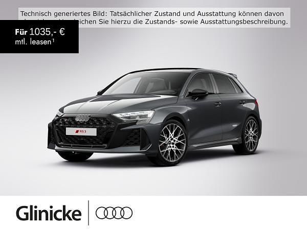 Grün (dunkelolive metallic individuallackierungen a) Neu 2025 Audi RS3 Sportback Exclusive Kleinwagen | 82.640 € (Teuer) - Bild 1/3