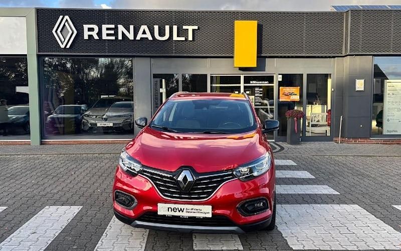Rot Gebraucht 2019 Renault Kadjar Bose Edition SUV | 16.990 € (Fairer Preis) - Bild 1/4