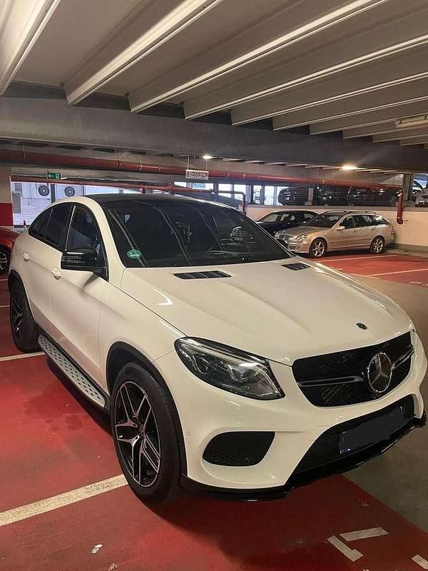 Weiß Gebraucht 2019 Mercedes GLE350 Coupé | 50.500 € (Fairer Preis) - Bild 1/4