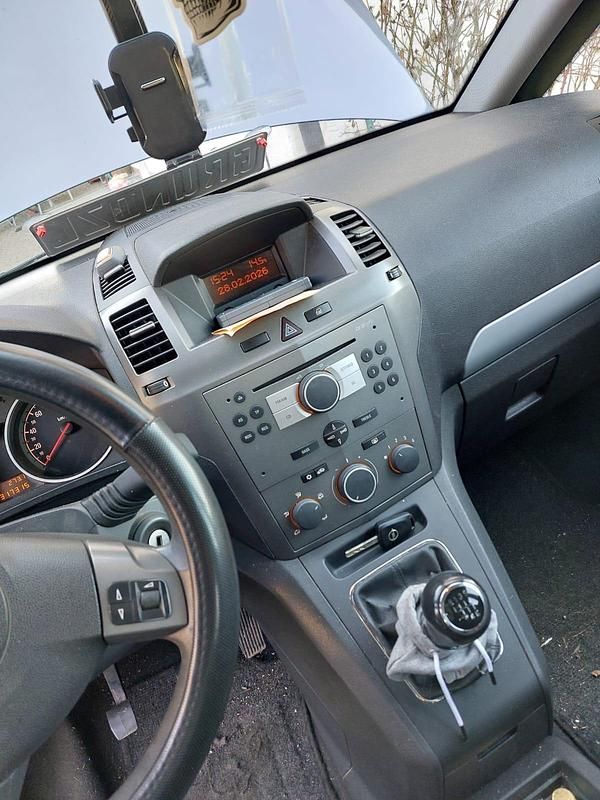 Gebraucht Opel Zafira 120 PS (88 kW) 2006 Grau Van / Kleinbus