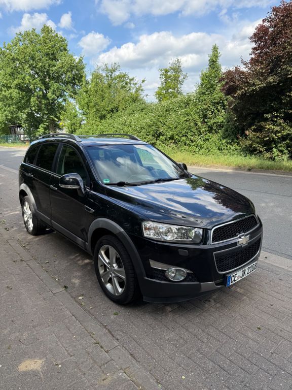 Gebraucht Chevrolet Captiva LTZ 184 PS (135 kW) 2011 Schwarz SUV