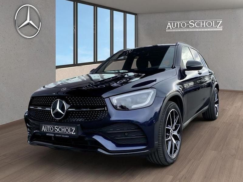 Blau Gebraucht 2021 Mercedes GLC400d AMG SUV | 39.498 € (Superpreis) - Bild 1/4