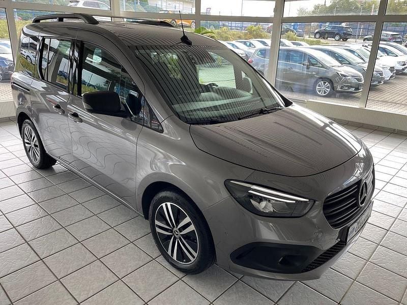 Gebraucht Mercedes Citan 113 131 PS (96 kW) 2022 Chromitgrau Kombi