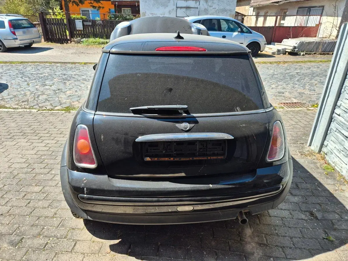 Gebraucht Mini ONE 90 PS (66 kW) 2003 Schwarz Kleinwagen
