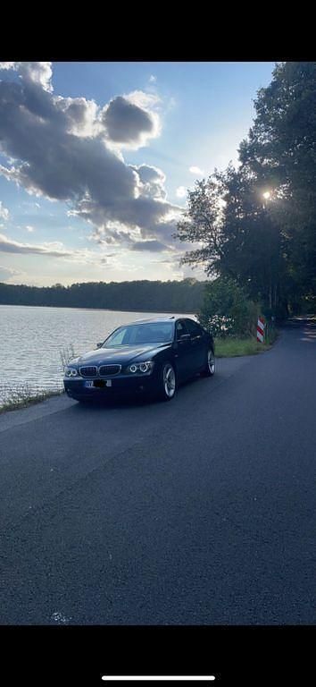 Schwarz Gebraucht 2007 BMW 740 Performance Limousine | 16.500 € (Teuer) - Bild 1/3