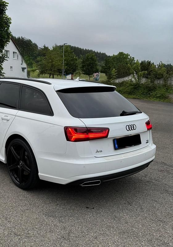 Gebraucht Audi A6 218 PS (160 kW) 2016 Weiß Kombi