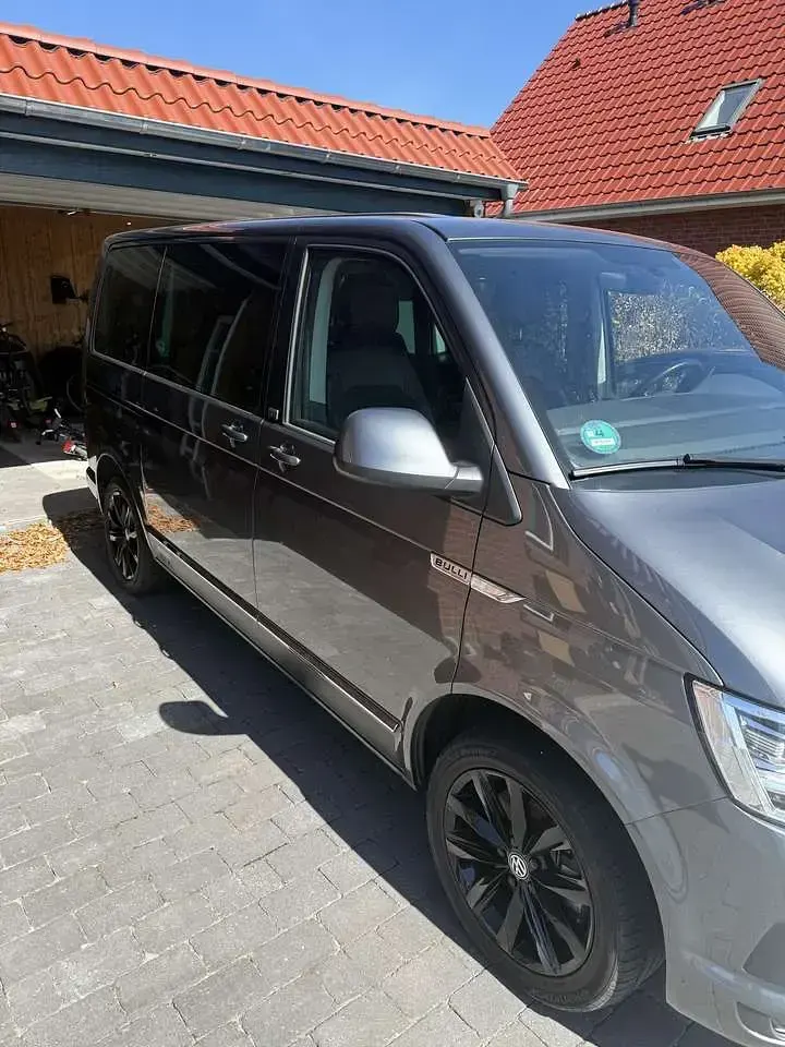 Gebraucht VW Multivan Highline 199 PS (146 kW) 2018 Van / Kleinbus