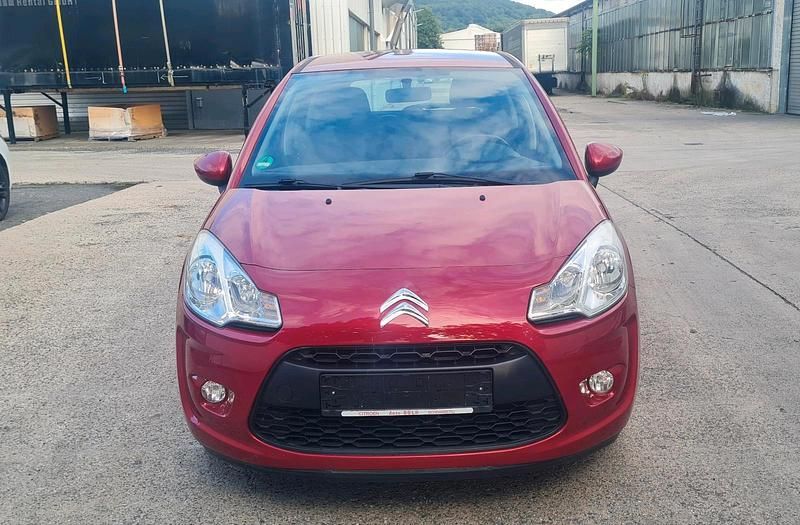 Rot Gebraucht 2010 Citroën C3 Kleinwagen | 1.800 € (Superpreis) - Bild 1/4