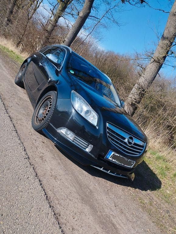 Gebraucht Opel Insignia OPC 160 PS (117 kW) 2011 Schwarz Kombi