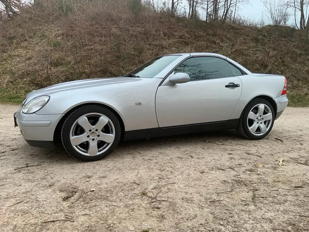 Gebraucht Mercedes SLK200 136 PS (100 kW) 1999 Silber Cabrio
