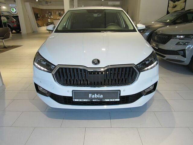 Gebraucht Skoda Fabia Selection 95 PS (69 kW) 2024 Weiß Kleinwagen