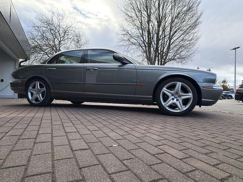 Gebraucht Jaguar XJ 258 PS (189 kW) 2005 Grau quartz (metallic) Limousine