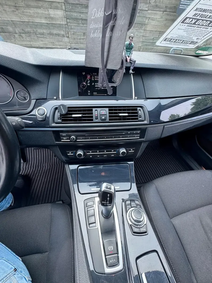 Gebraucht BMW 520 190 PS (139 kW) 2017 Schwarz Limousine