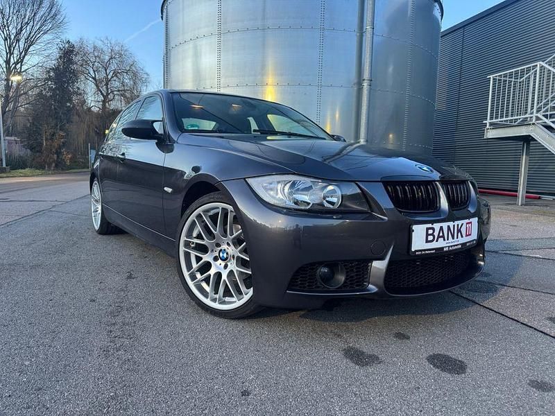 Gebraucht BMW 318 129 PS (94 kW) 2007 Grau Limousine
