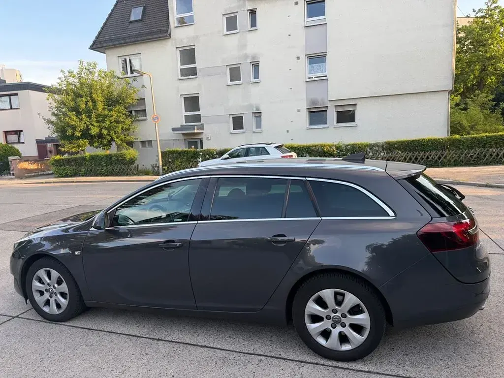 Gebraucht Opel Insignia Innovation 170 PS (125 kW) 2016 Grau Kombi