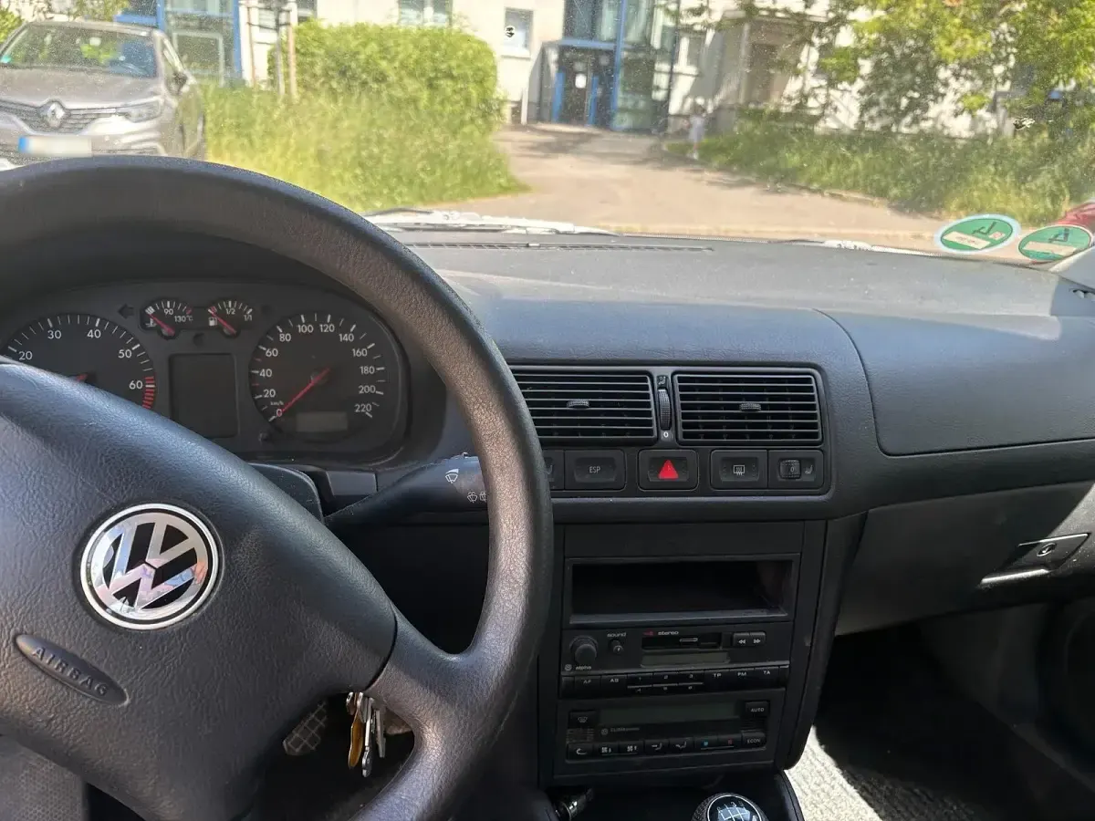 Gebraucht VW Golf IV 75 PS (55 kW) 2001 Grau Kleinwagen