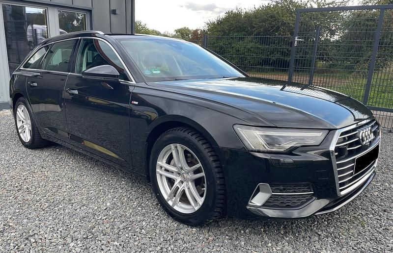 Schwarz Gebraucht 2021 Audi A6 Sport Kombi | 32.200 € (Superpreis) - Bild 1/4