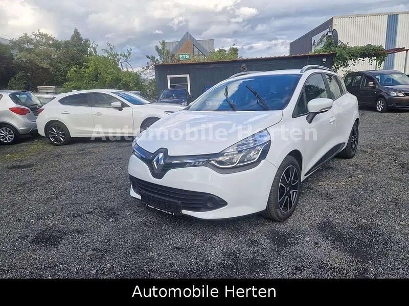 Weiß Gebraucht 2015 Renault Clio GrandTour Dynamique Kombi | 8.800 € (Fairer Preis) - Bild 1/4